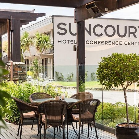 Suncourt Hotel & Conference Centre Taupo Bagian luar foto