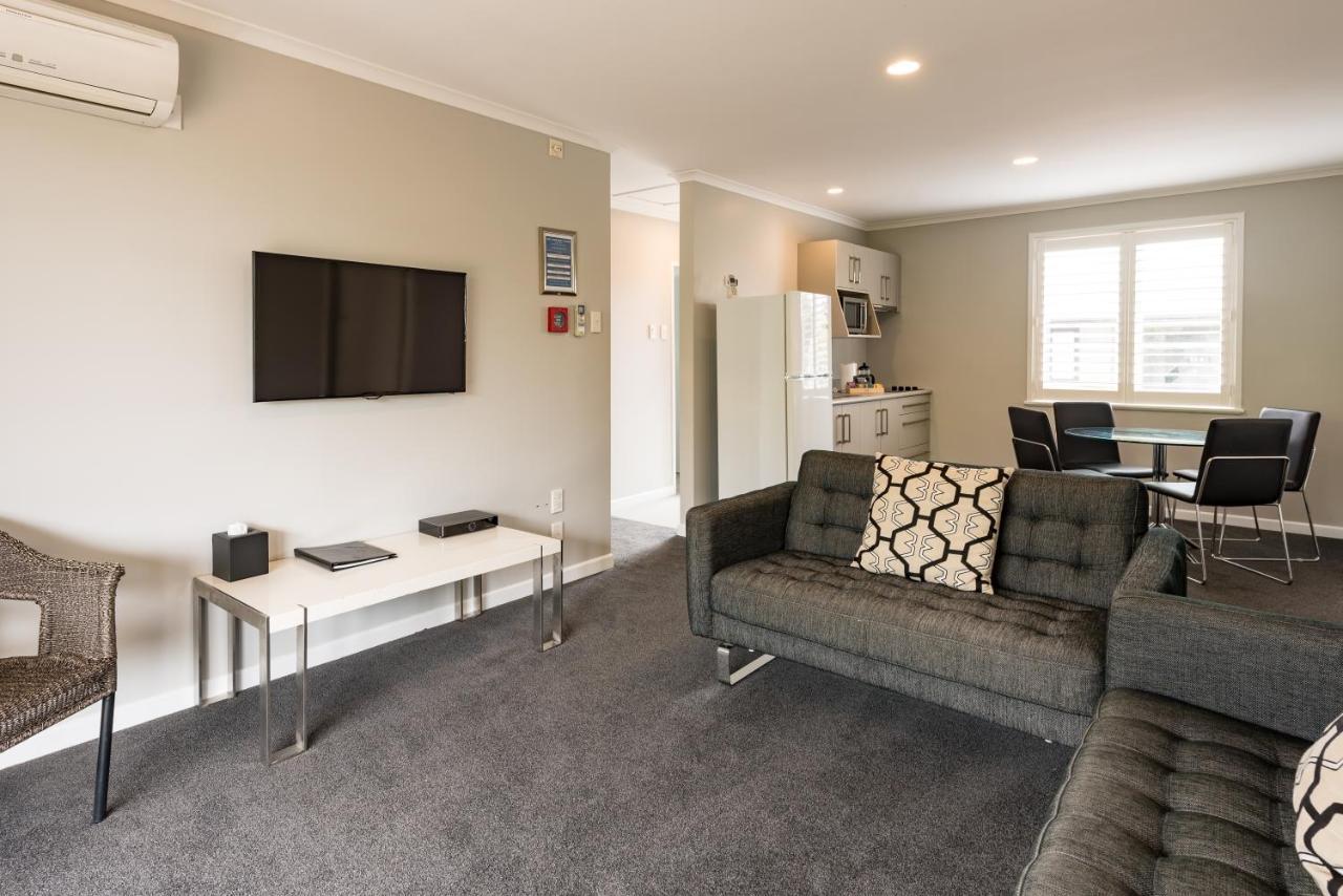 Suncourt Hotel & Conference Centre Taupo Bagian luar foto
