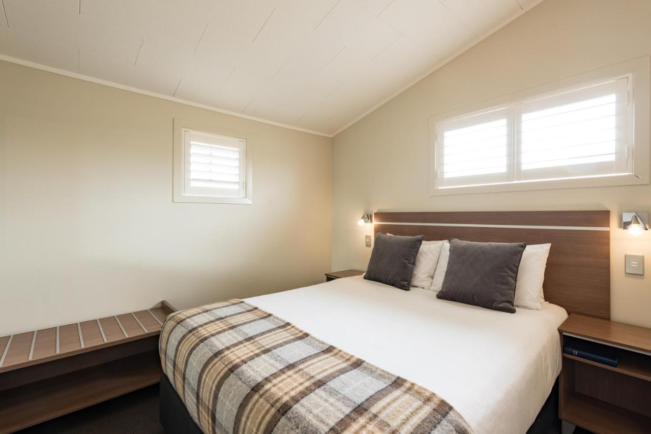 Suncourt Hotel & Conference Centre Taupo Bagian luar foto