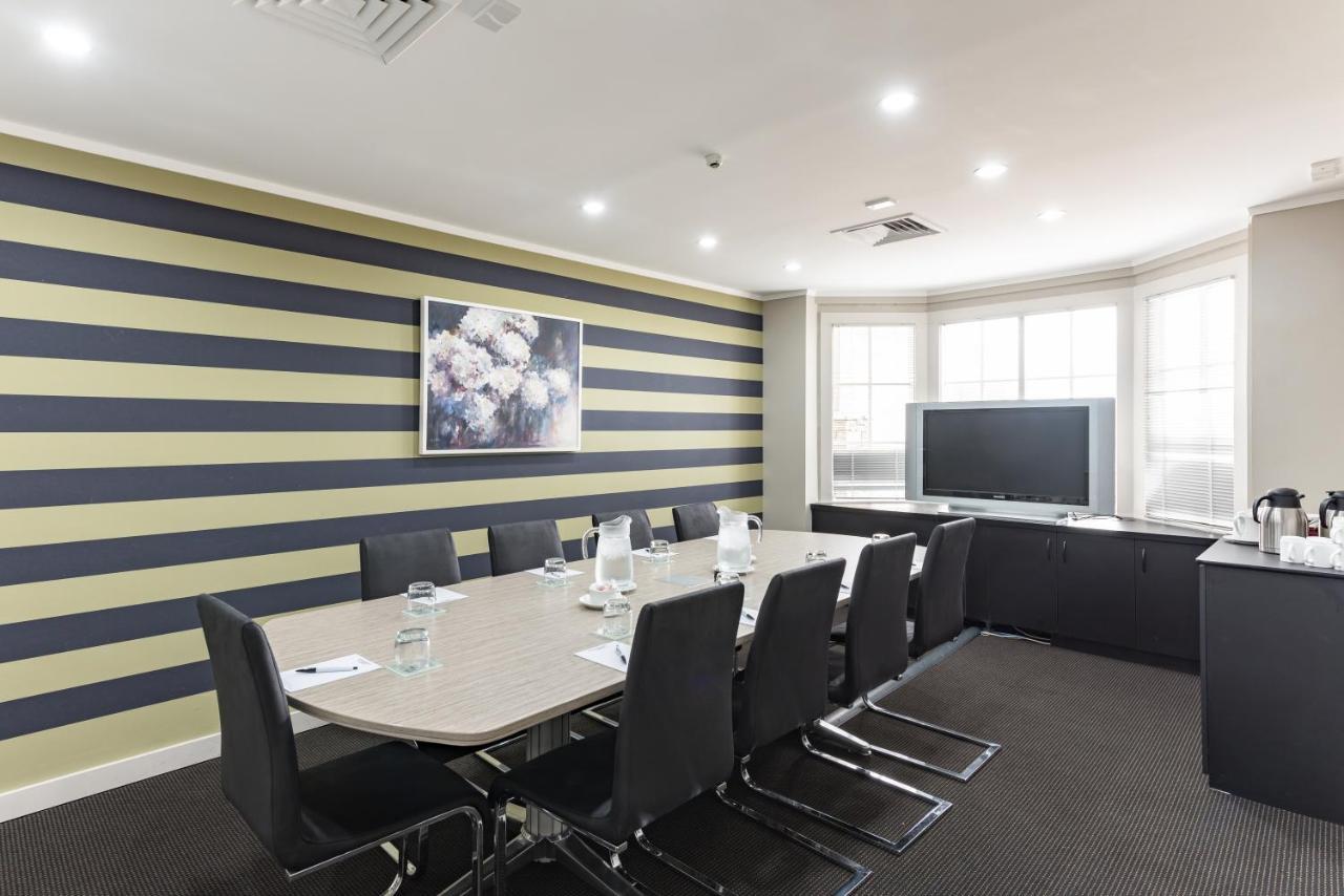 Suncourt Hotel & Conference Centre Taupo Bagian luar foto
